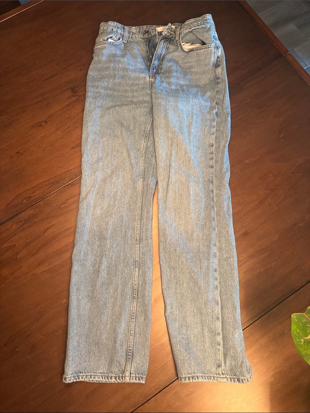 100% Cotton Straight-Leg Women’s Jeans Denim